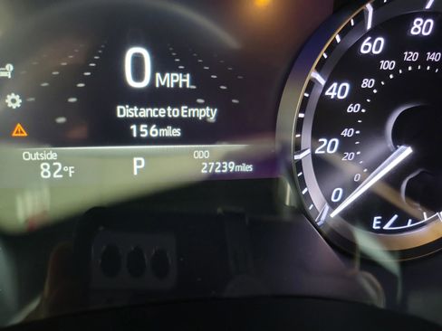 Certified 2023 Toyota Highlander XSE image 16