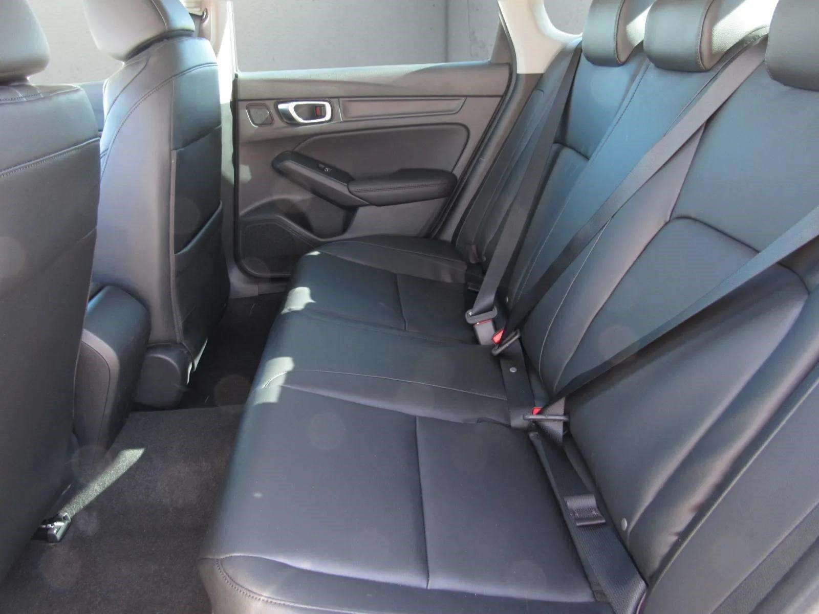 Certified 2026 Acura Integra FWD image 13