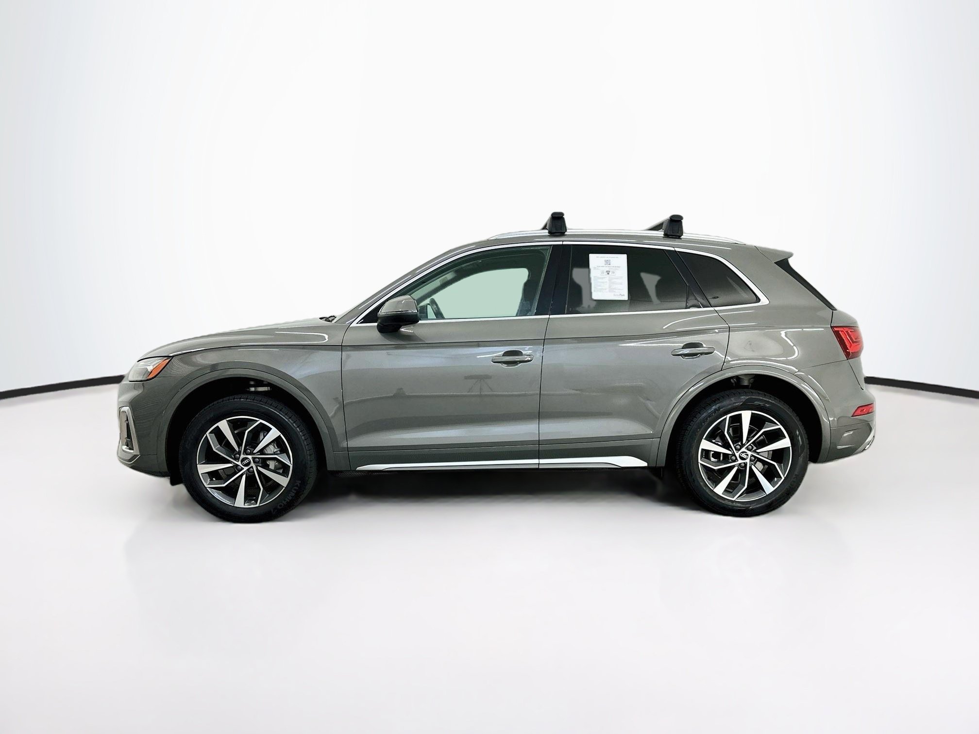 Used 2023 Audi Q5 2.0T Premium Plus w/ Premium Plus Package AWD/4WD image 4