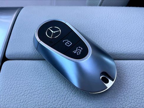 Used 2025 Mercedes-Benz C 300 C 300 image 14