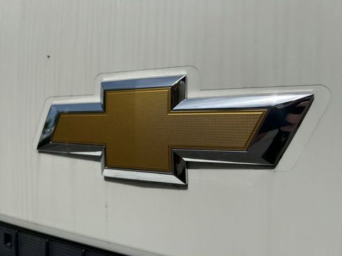 New 2024 Chevrolet Low Cab Forward image 29