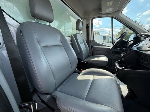 Used 2018 Ford Transit 350 138 DRW RWD image 24