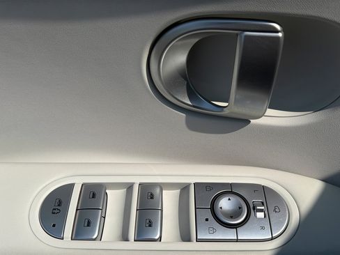 Certified 2023 Hyundai Ioniq 5 SEL AWD/4WD image 16