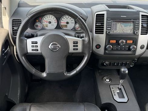Used 2020 Nissan Frontier PRO-4X w/ Pro-4x Utility Package AWD/4WD image 10