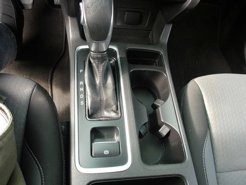 Used 2018 Ford Escape SE FWD image 26