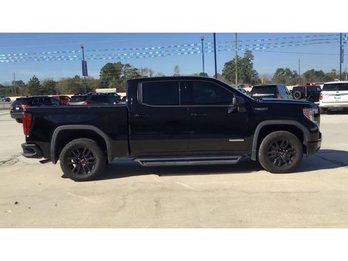 Used 2020 GMC Sierra 1500 Elevation w/ Elevation Value Package image 9