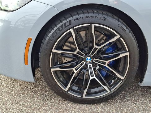 Used 2024 BMW M2 w/ Lighting Package image 28