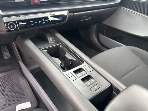 Used 2024 Hyundai Ioniq 6 SE image 37