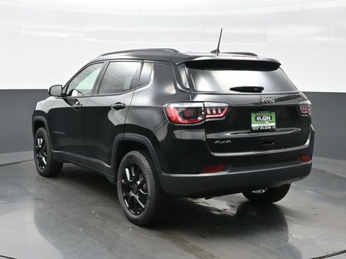 New 2026 Jeep Compass Latitude AWD/4WD image 4