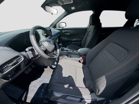 New 2026 Honda HR-V Sport image 16