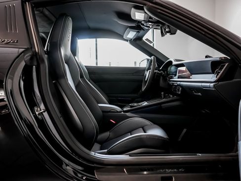 Certified 2025 Porsche 911 Targa 4 GTS image 26
