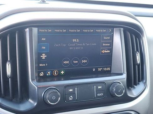 Used 2019 Chevrolet Colorado LT image 18