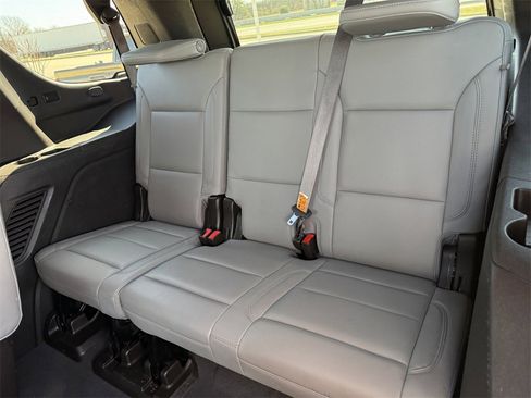 Used 2021 Chevrolet Tahoe Z71 w/ Rear Media and Nav Package image 28