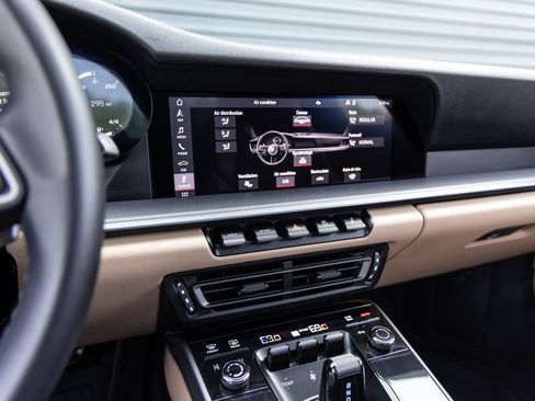 Certified 2021 Porsche 911 Carrera S RWD image 15