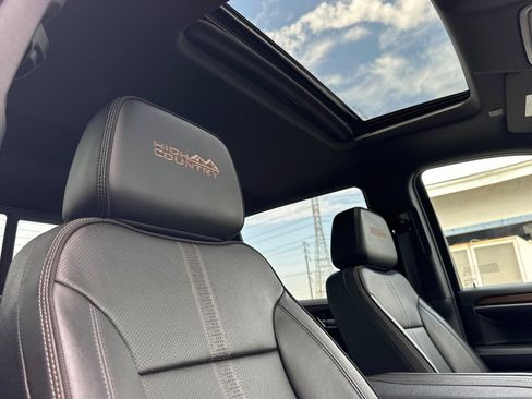 Certified 2023 Chevrolet Silverado 1500 High Country w/ High Country Premium Package AWD/4WD image 20
