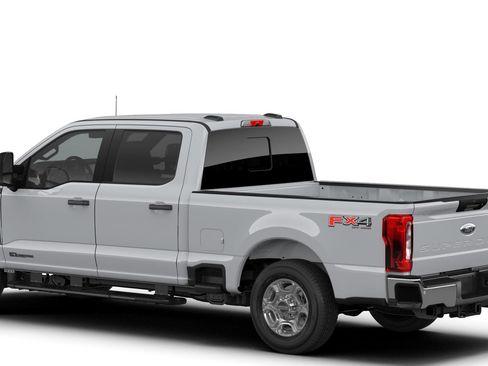 New 2026 Ford F250 XLT w/ XLT Premium Package image 2