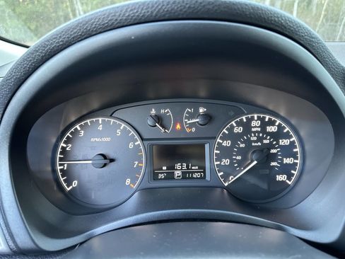 Used 2015 Nissan Sentra S image 10