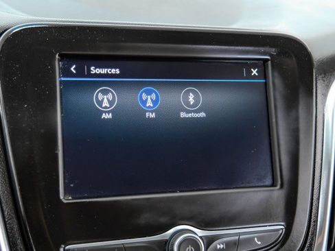 Used 2021 Chevrolet Equinox LS w/ LS Convenience Package FWD image 26