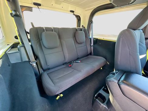 Used 2023 Jeep Wrangler Sport S image 26