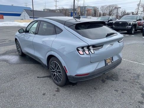 Used 2025 Ford Mustang Mach-E Premium image 5