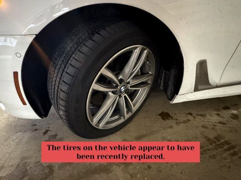 Used 2018 BMW 750i xDrive image 40