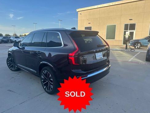 Used 2025 Volvo XC90 T8 Ultra AWD/4WD image 12