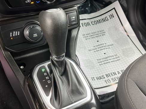 Certified 2022 Jeep Renegade Altitude w/ Convenience Group image 18