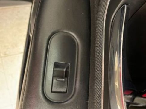 Used 2022 Honda HR-V EX image 18