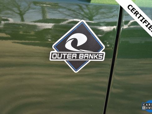 Certified 2025 Ford Bronco Outer Banks image 46