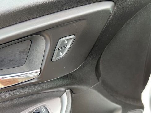 Used 2023 Chevrolet Malibu LT image 41