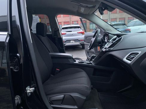 Used 2015 GMC Terrain SL image 18