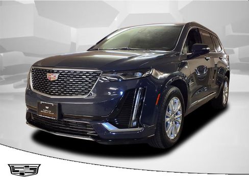 Certified 2025 Cadillac XT6 Luxury image 1