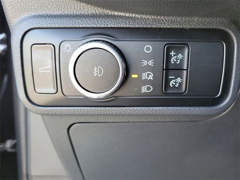 Used 2025 Ford Explorer ST-Line image 12