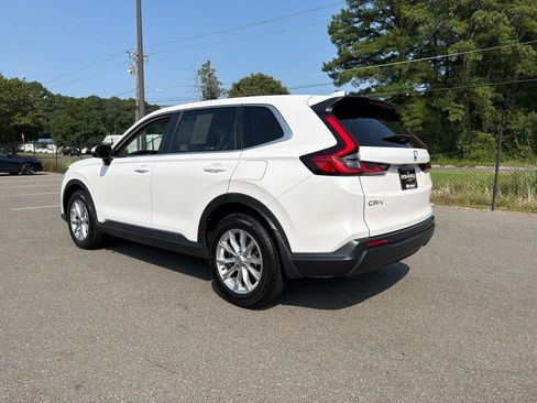 Used 2024 Honda CR-V EX image 7