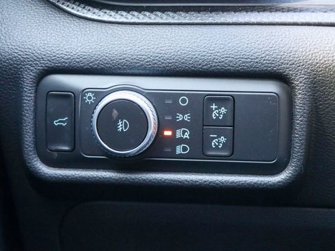 Used 2020 Ford Explorer Limited RWD image 34