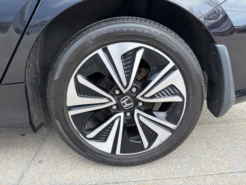 Used 2017 Honda Civic EX-T image 46