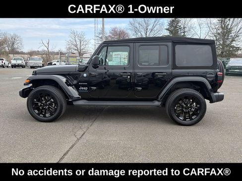 Used 2023 Jeep Wrangler Unlimited Sahara w/ Cold Weather Group image 2