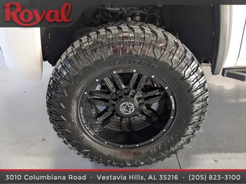 Used 2018 GMC Sierra 2500 Denali w/ Duramax Plus Package image 24