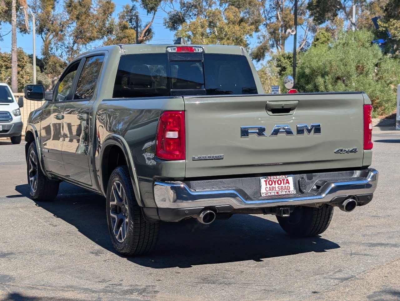Used 2026 RAM 1500 Laramie AWD/4WD image 12
