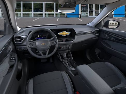 New 2026 Chevrolet TrailBlazer LS w/ LS Convenience Package AWD/4WD image 15