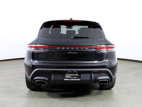 Certified 2025 Porsche Macan AWD/4WD image 6