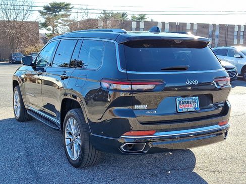 Used 2023 Jeep Grand Cherokee L Summit w/ Advanced Protech Group IV image 4