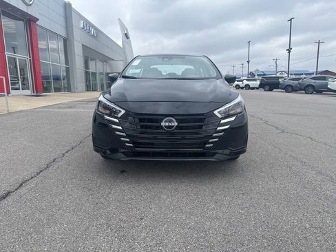 New 2025 Nissan Versa S w/ Trunk Package FWD image 2