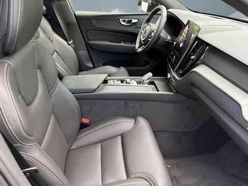 New 2026 Volvo XC60 B5 Ultra w/ Climate Package AWD/4WD image 24