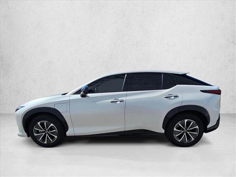 Used 2023 Lexus RZ 450e Premium w/ Technology Package AWD/4WD image 2