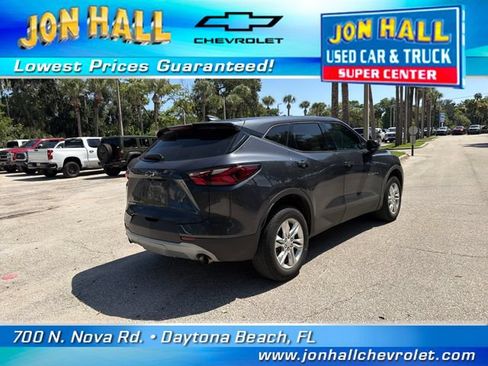 Used 2022 Chevrolet Blazer LT FWD image 11