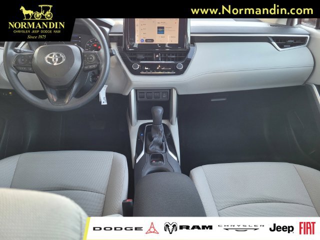 Used 2024 Toyota Corolla Cross L FWD image 6
