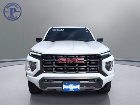 Used 2023 GMC Canyon AT4 w/ AT4 Premium Package AWD/4WD image 2