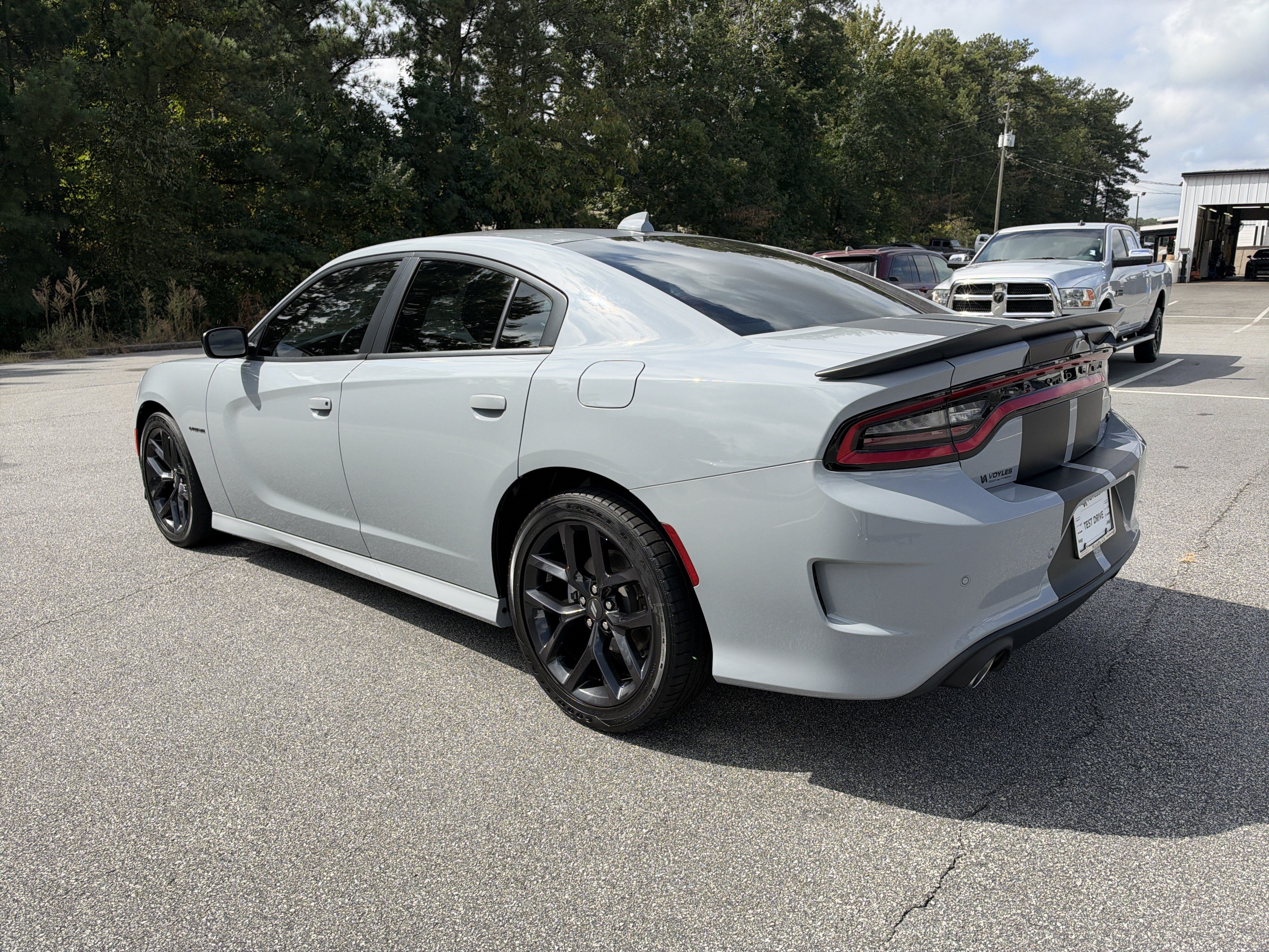 Used 2022 Dodge Charger R/T w/ Blacktop Package RWD image 6