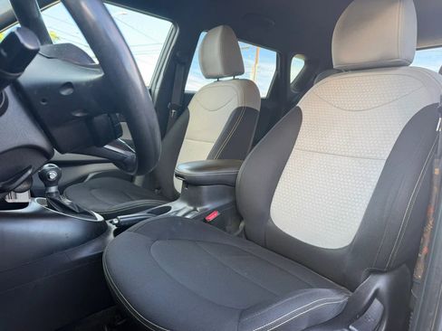 Used 2014 Kia Soul + image 10